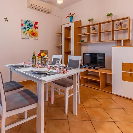 Apartment Beautiful In With Wifi *